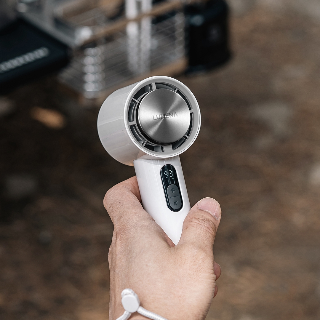 lumena FAN JET ULTRA PLUS Lunar White front with LUMENA metal plate and display controls